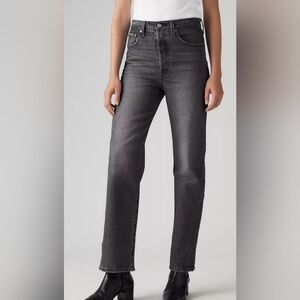 Levi's Women's Ribcage Straight Ankle Jeans Black